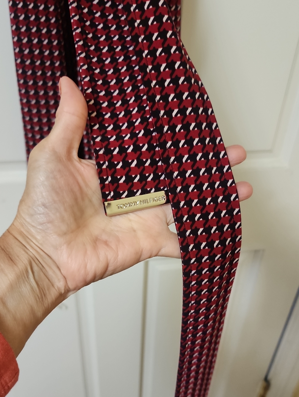 Tommy Hilfiger Tie Waist Dresd - Picture 4 of 7